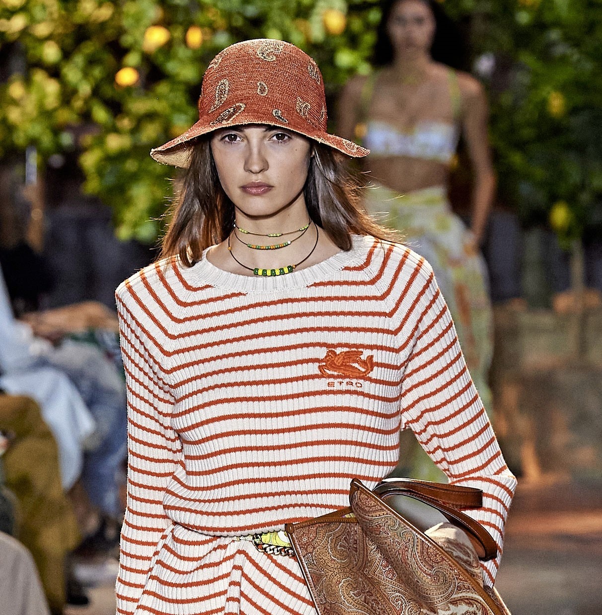 weefgetouw Wieg bijl Look d'été: quand Saint-Tropez glamourise la mode | Femina