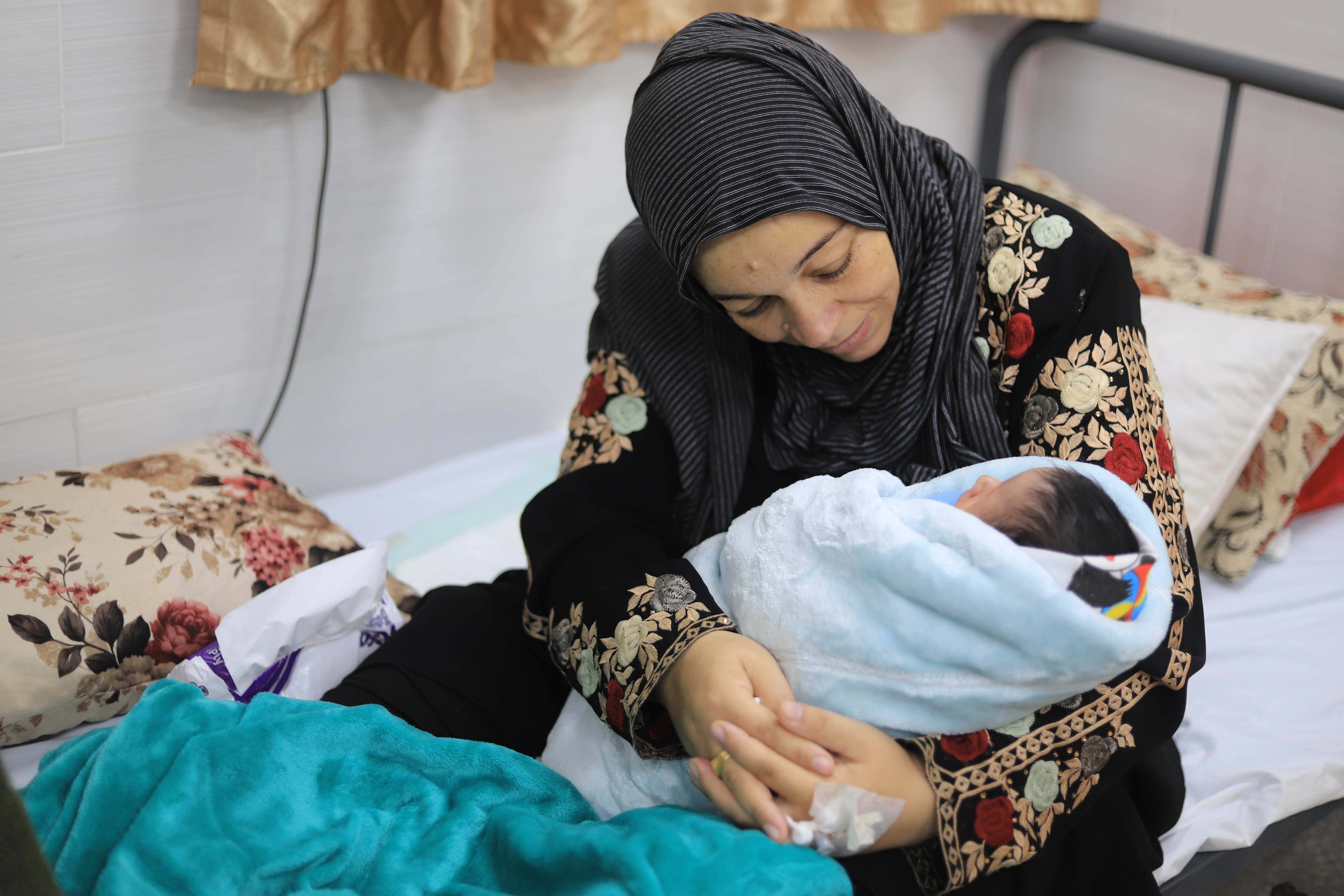 Accouchement à l'hôpital Emirati à Rafah