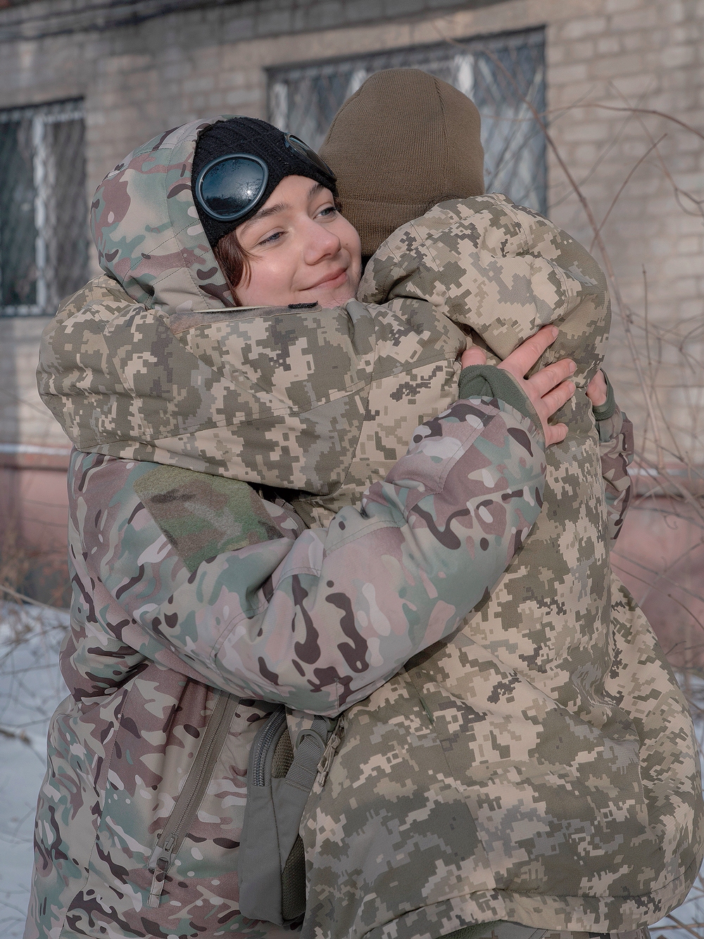 Reportage: Les Ukrainiennes au secours d’une armée embourbée
