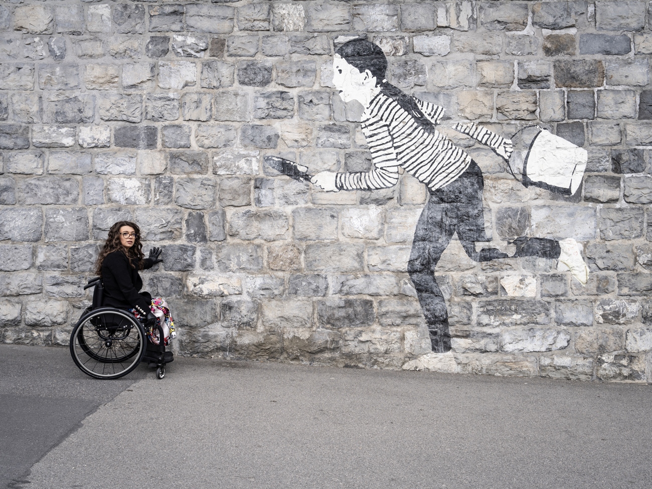 Mobilité réduite: Une balade en fauteuil avec Patrizia Mori