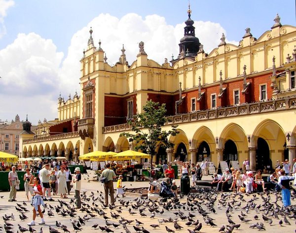 Place du marché de Cracovie.