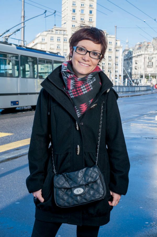 Gaëlle Kurtbelen, 29 ans, enseignante, Lausanne. La nature c’est… L’occasion de fuir la ville et la pollution. «Des vacances au chalet en plein hiver pour faire des randonnées en raquettes.»