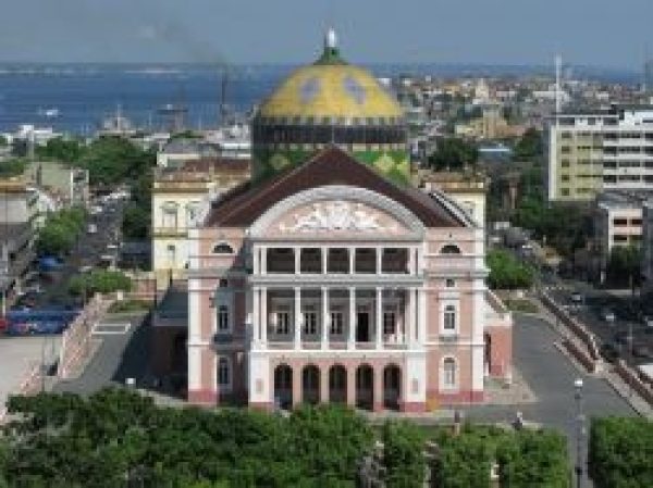 Teatro Amazonas, Manaus, Brésil: cet opéra a été inauguré en 1896, à l'âge d'or du caoutchouc dans la région.