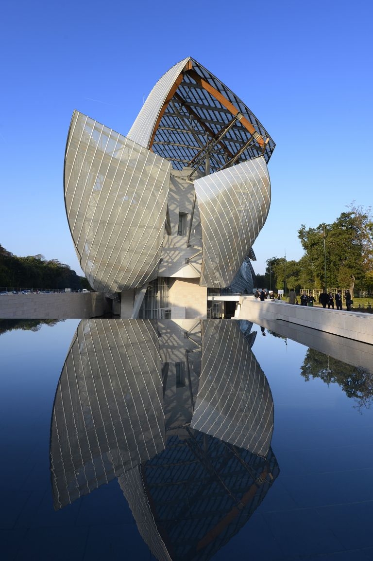 Le parcours architectural : l'exposition permanente de la Fondation Louis  Vuitton