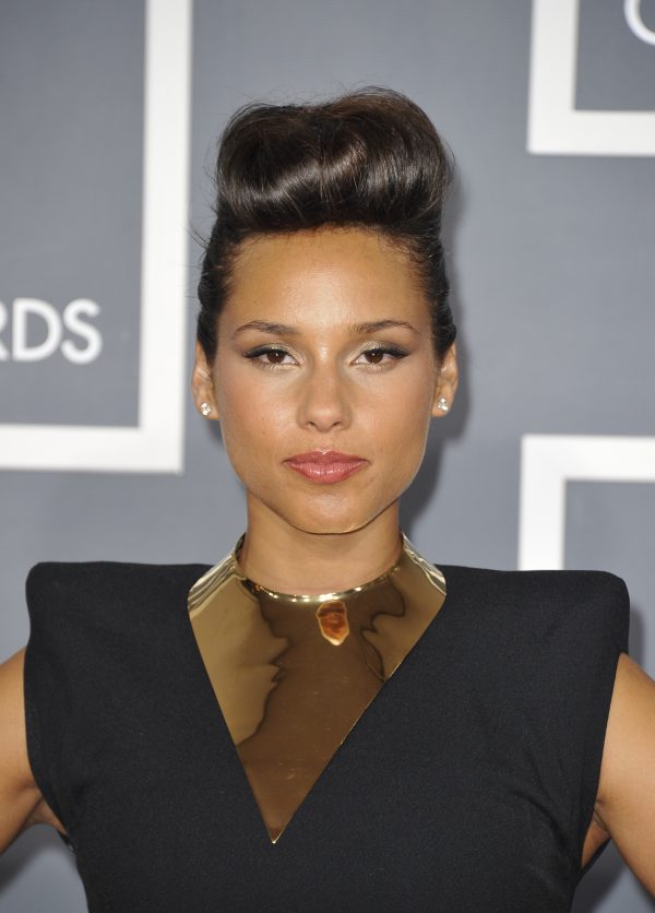 La chanteuse Alicia Keys représentera un parfum Givenchy en septembre.
