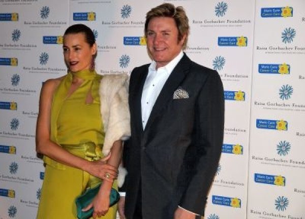 Simon Le Bon, chanteur de Duran Duran, et sa femme Yasmin.