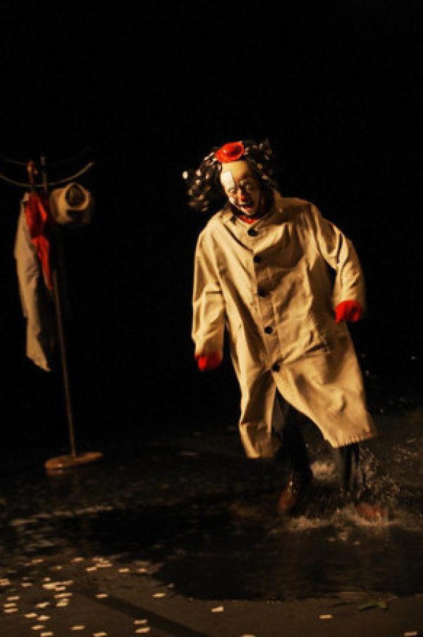Le 6e jour, Théâtre-clown: le samedi 8 décembre 2012, à 18 h 15, au TPR.