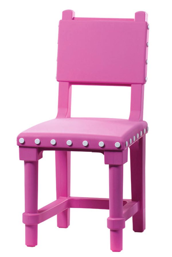 S’inspirant du Moyen Age pour le mettre à la sauce contemporaine, les designers hollandais de Studio Job signent cette Gothic Chair.