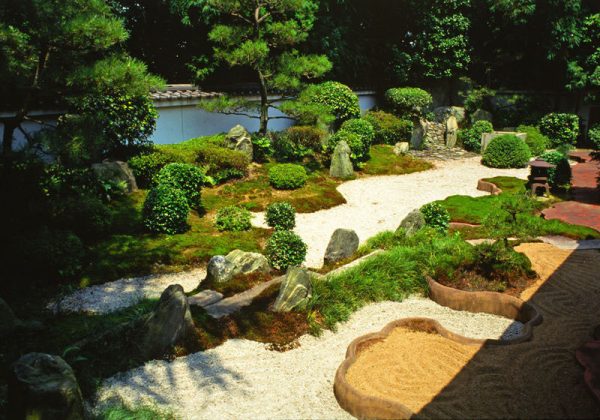 Le temple Tofuku-ji à Kyoto est l'une des plus grandes réalisations de l'art des jardins japonais moderne.