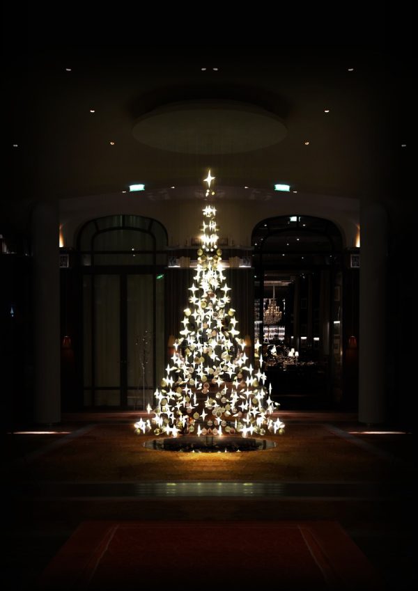 The Smoon Christmas Tree du Royal Monceau.