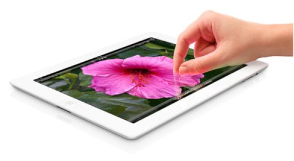 Le nouvel iPad d'Apple commandé en ligne ne sera pas disponible avant deux à trois semaines.
