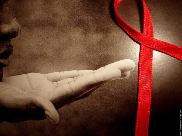 1er décembre, Journée mondiale du sida.