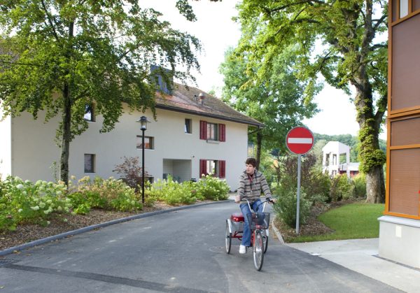 Balade à vélo dans le village.