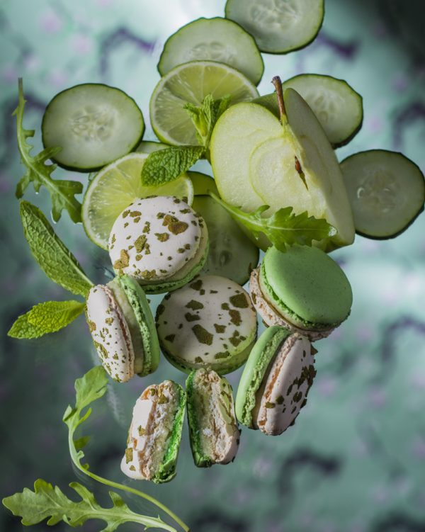 Pierre Hermé a imaginé une recette de macaron pomme, menthe, concombre et roquette pour sa collection Les Jardins 2013.