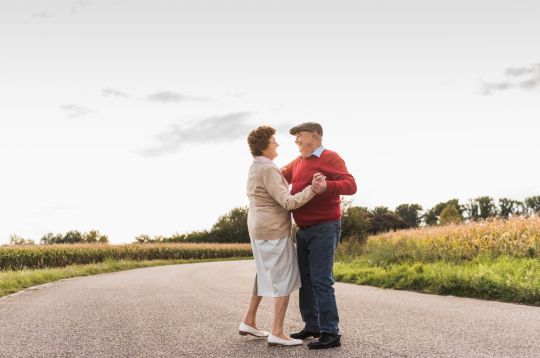 Video veteran americain retrouve francaise quil aimait il y a 75 ans love story