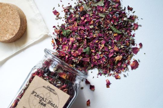 Bath Tea: on mise sur les infusions pour se délasser dans son bain