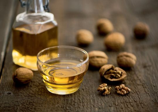 L’huile de noix: le goût de l’authentique