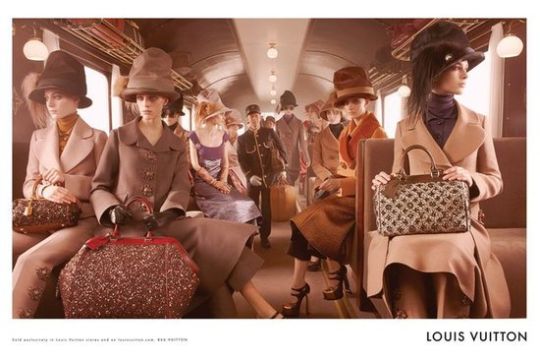 La campagne Automne-Hiver 2012-2013 de Louis Vuitton.