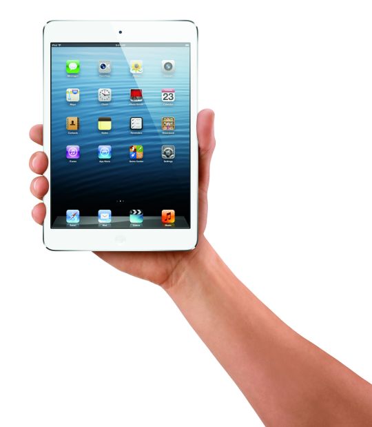 Apple se lance sur le marché des tablettes de petit format avec l'iPad mini.