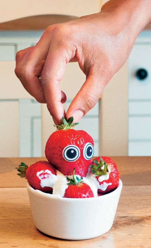 Des yeux comestibles pour faire manger des légumes aux enfants.