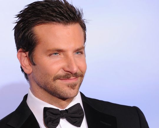 Bradley Cooper crèvera l'écran cet hiver dans <i>American Hustle</i> de David O. Russell.