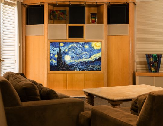 L'application ArtKick TV sur un téléviseur.