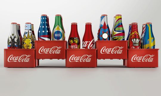 Les différentes animations des mini-bouteilles connectées sont propres à chaque pays.