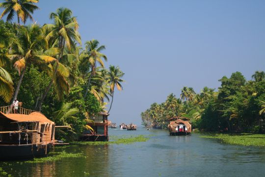 Dix réserves naturelles accueillent les vacanciers au Kerala, 'Propriété de Dieu'.