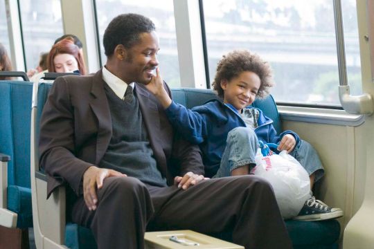 Will Smith et son fils dans le film A la recherche du bonheur.