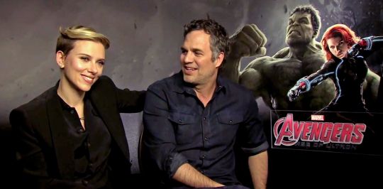 Mark Ruffalo répond aux questions sexistes de Scarlett Johansson