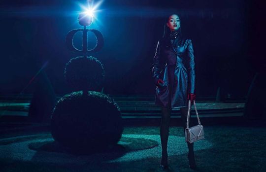 Dior dévoile la campagne vidéo «Secret Garden IV» avec Rihanna